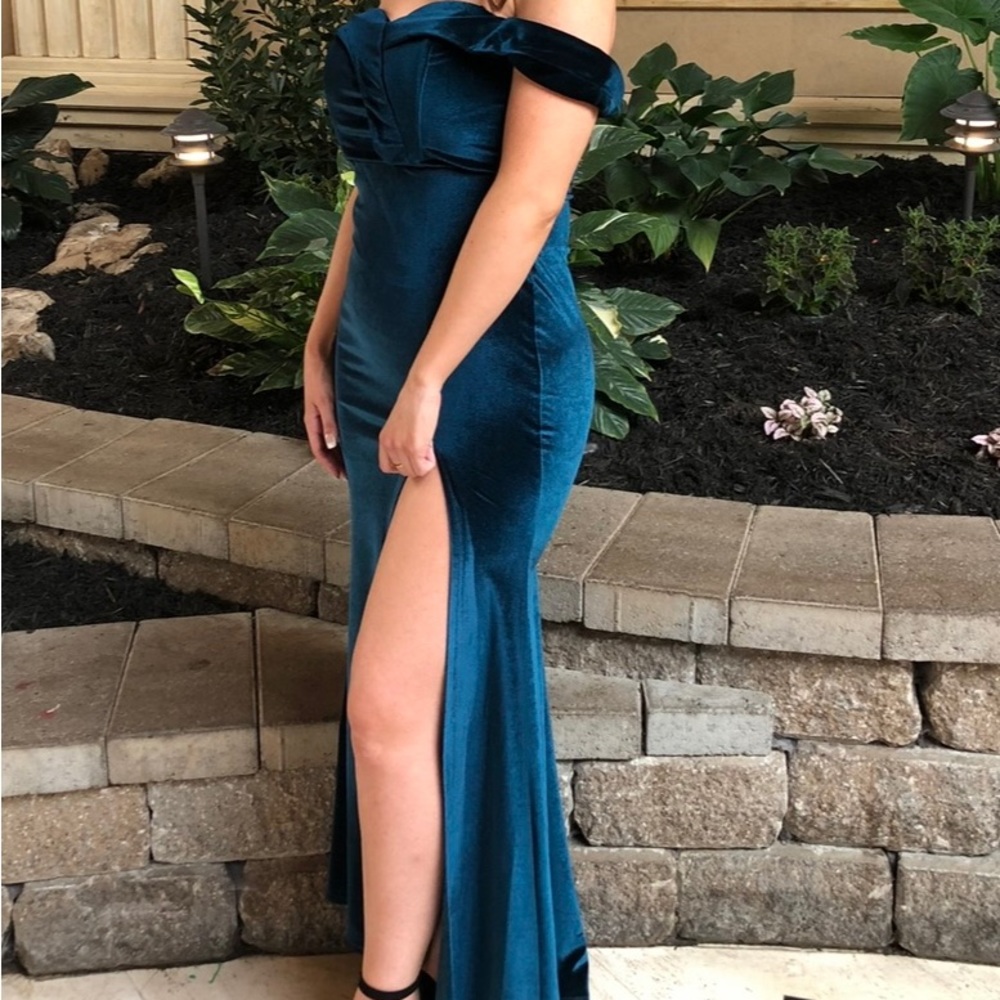 Off the shoulder blue velvet dress